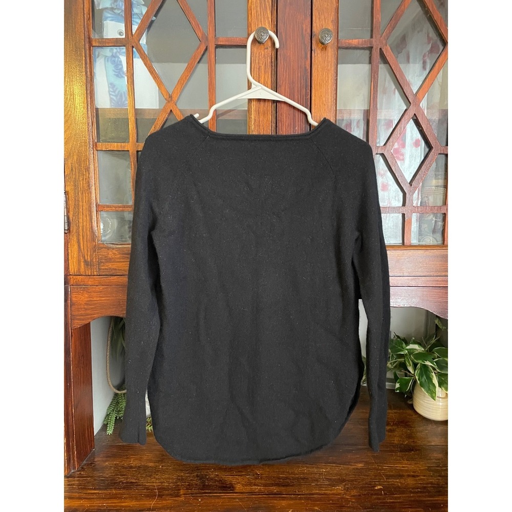 Pendleton Black 100% Cashmere Crew Neck Long Sleeve Sweater Size Small - Picture 2 of 5